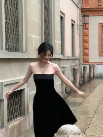 茄子在线原创内容